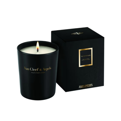 شمعة معطرة كوليكشن اكستراوردينير روز روج من فان كليف اند اربلز - 140غ